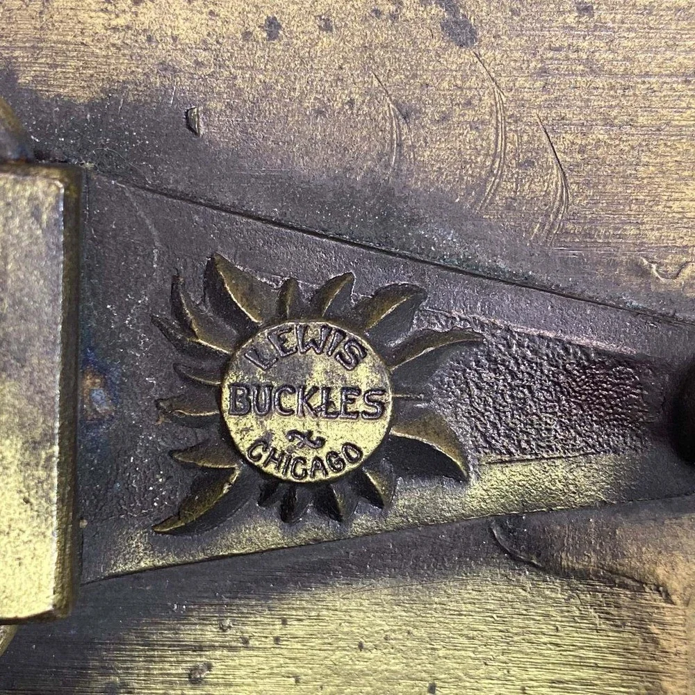 Vtg Winchester Repeating‎ Arms Brass Belt Buckle Lever Action Rifle New Haven CT